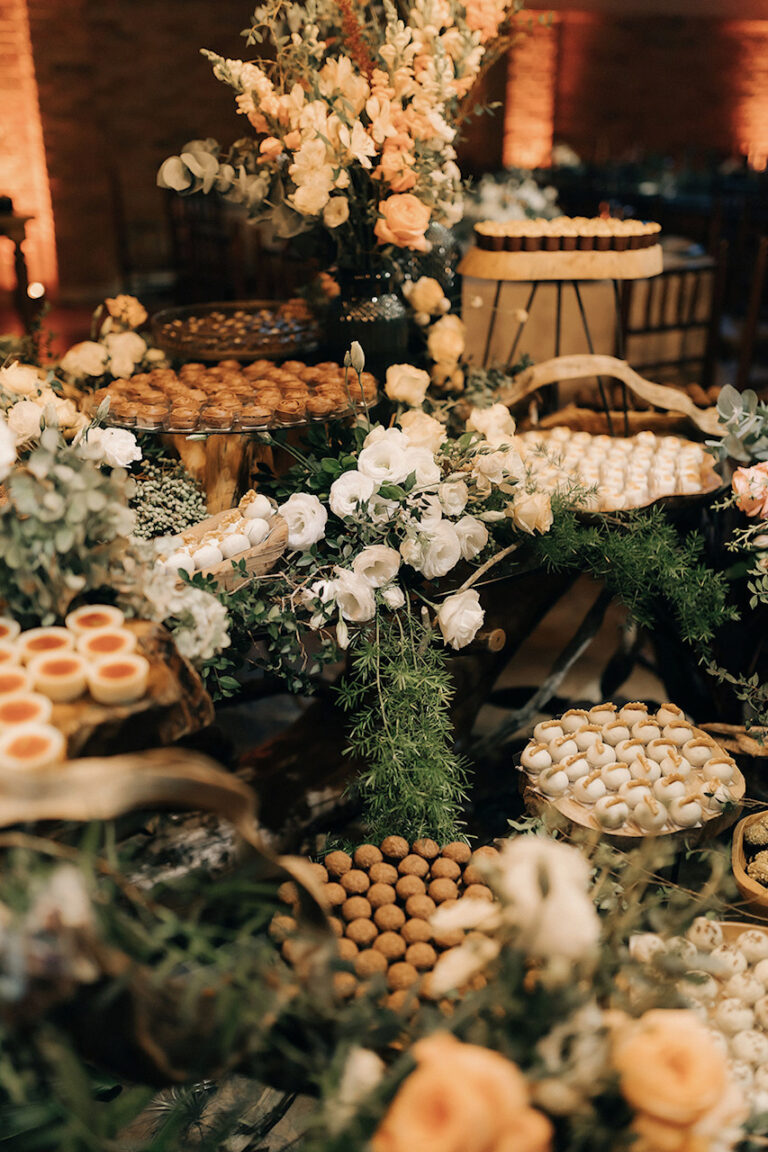 Quantos doces por convidado? Guia de doces finos para casamento em Florianópolis